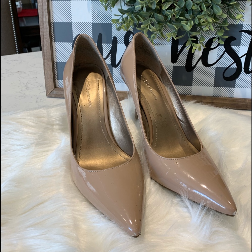 BCBG nude heels